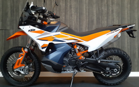 KTM 890 ADVENTURE R TR640