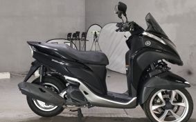 YAMAHA TRICITY 125 SE82J