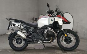 BMW R1300GS Adventure 2025 0M31
