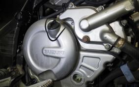 SUZUKI Vｽﾄﾛｰﾑ650A 2013 VP56A