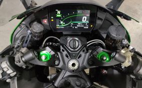 KAWASAKI  NINJA H2 SX ZXT02P