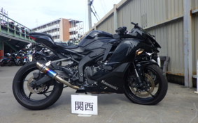 KAWASAKI ZX-25R ZX250E