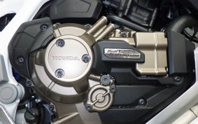 HONDA CRF1100L AFRICA TWIN DCT 2024 SD15