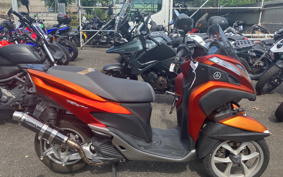 YAMAHA TRICITY 125 SE82J