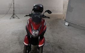 YAMAHA TRICITY 125 SE82J