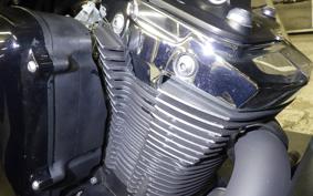 YAMAHA XVS1300CA STRIKER 2013