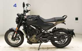HUSQVARNA SVARTPILEN 401 2024