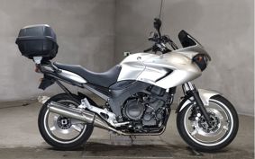 YAMAHA TDM900 2009 RN18