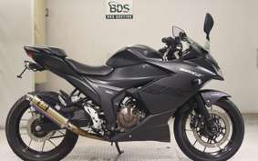 SUZUKI GIXXER 250 SF 2020