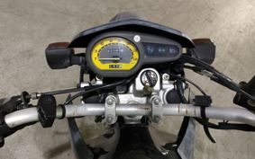 YAMAHA XTZ125E KE07