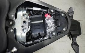 SUZUKI GSX-8S 2025 EM1AA