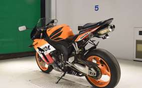 HONDA CBR1000RR 2004 SC57