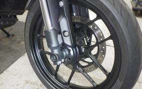 TRIUMPH SPEED 400 2024