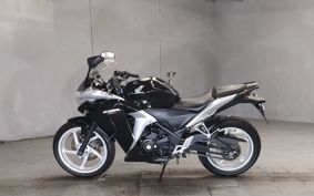 HONDA CBR250R MC41