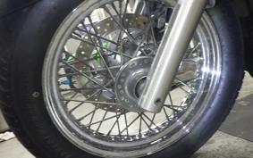 YAMAHA DRAGSTAR 400 CLASSIC 2001 VH01J