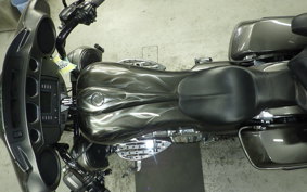 HARLEY FLHX 1690 2013