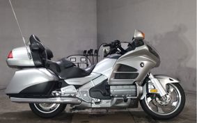 HONDA GL 1800 GOLD WING 2013 SC68