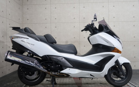 HONDA SILVERWING400GT 2010 NF03