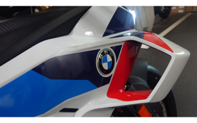 BMW S1000RR M 2025 0P21