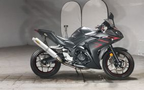 YAMAHA YZF-R25 RG10J