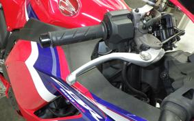 HONDA CBR600RR 2024 PC40