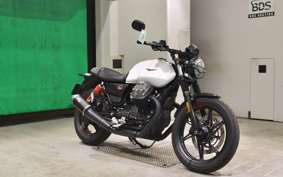 MOTO GUZZI V7ストーン TEN 2025