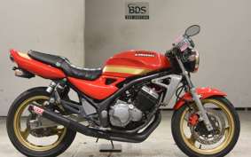KAWASAKI BALIUS 250 Gen.2 2022 ZR250B