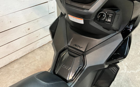 HARLEY XL883N 2016 LE2