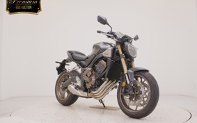 HONDA CB650R E-Clutch 2026 RH17