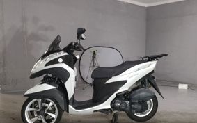 YAMAHA TRICITY 125 SE82J