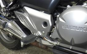 SUZUKI GSR250S
