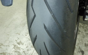 TRIUMPH STREET TRIPLE R 2021
