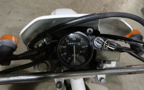 SUZUKI DR250R SJ45A