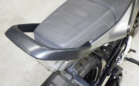 HUSQVARNA SVARTPILEN 401 2021