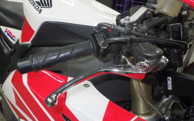 HONDA CBR1000RR 2005 SC57