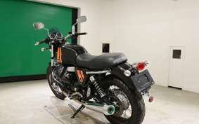 MOTO GUZZI V7 SPECIAL 2013