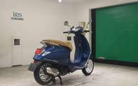 VESPA PRIMAVERA125 2015