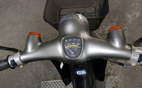 HONDA LITTLE CUB AA01