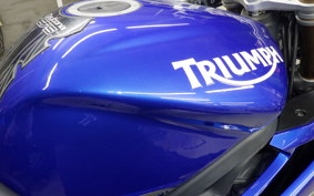 TRIUMPH DAYTONA 675 2010