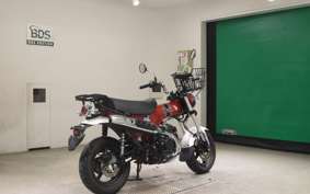 HONDA DAX 125 2015 JB04