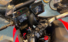 HARLEY  HARLEY FXBR BREAK  OUT 117 2025 YEZ