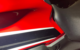 HONDA CBR650R 2021 RH03