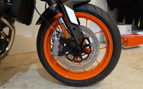 KTM 890 DUKE GP TU940