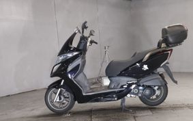 KYMCO  KYMCO G-DINK250 ..