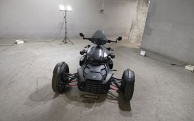 BRP CAN-AM RAI CAR 600 ..