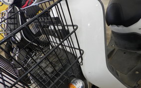 HONDA ﾍﾞﾝﾘｨ50-2 2004 AA05