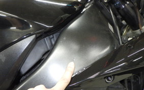 YAMAHA YZF-R1 2004