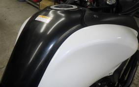 SUZUKI Vｽﾄﾛｰﾑ650A 2013 VP56A