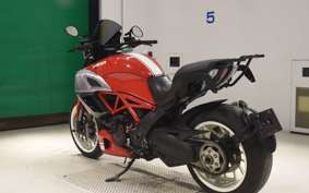 DUCATI DIAVEL Stripe 2015