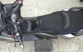 YAMAHA T-MAX 530 2013